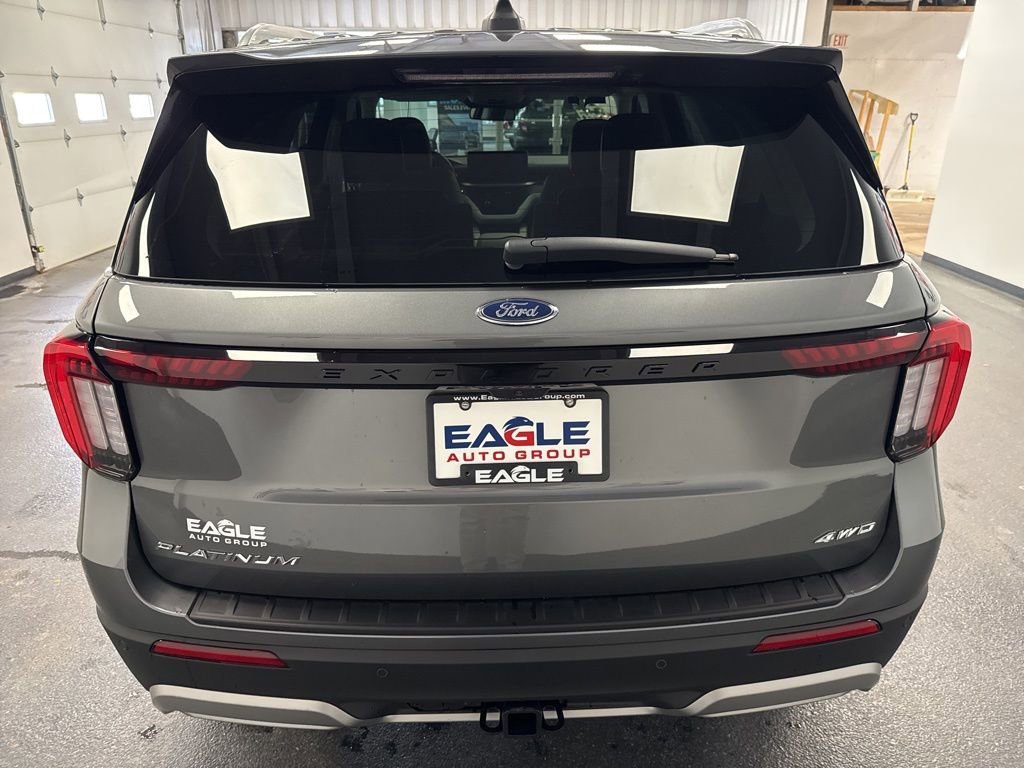 New 2026 Ford Explorer Platinum image 9