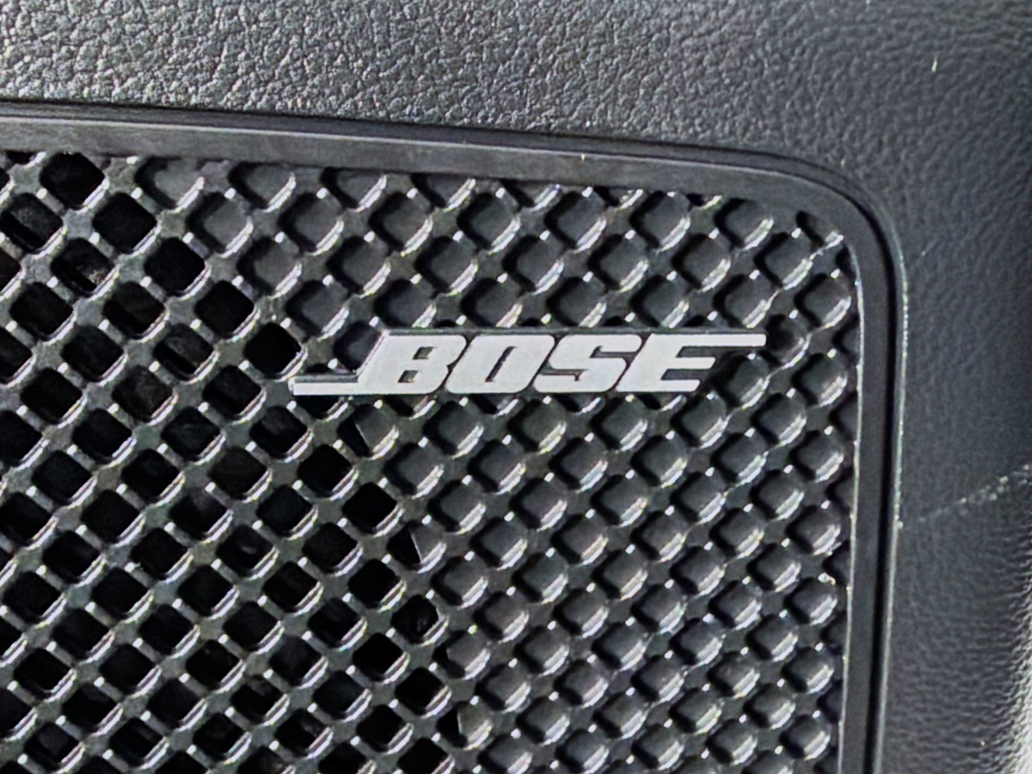 Used 2023 Hyundai Santa Cruz Limited w/ Cargo Package image 22