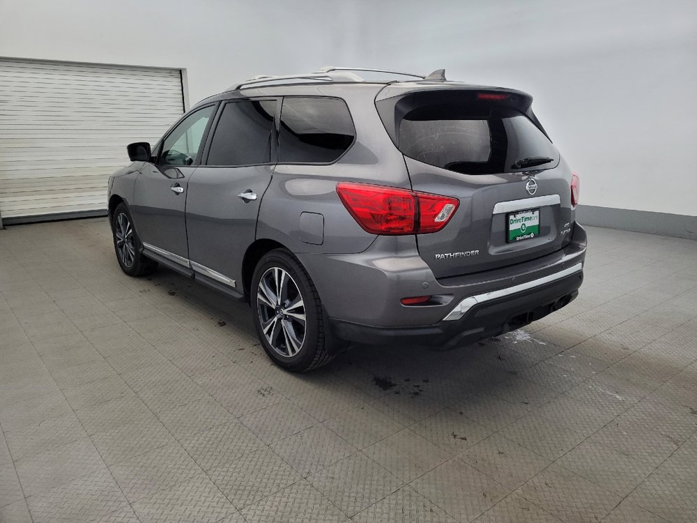 Used 2019 Nissan Pathfinder Platinum AWD/4WD image 5