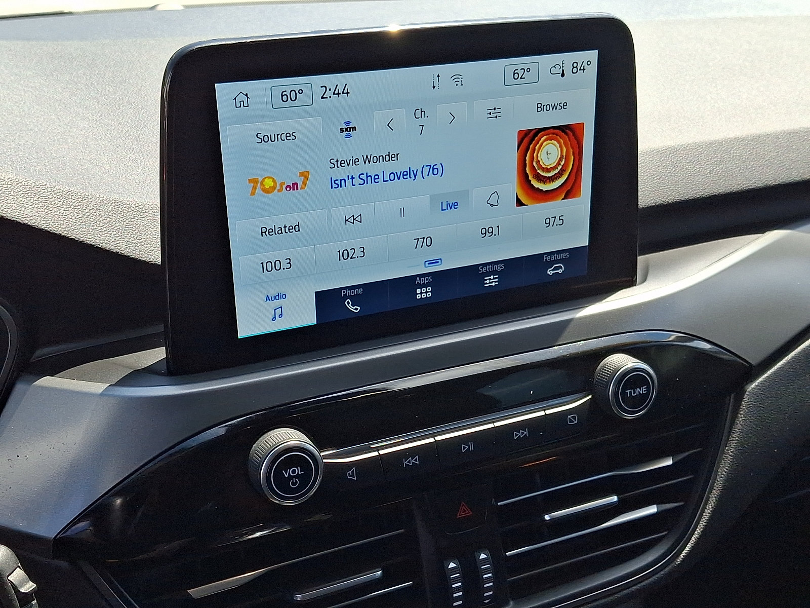 Certified 2024 Ford Escape Active AWD/4WD image 17