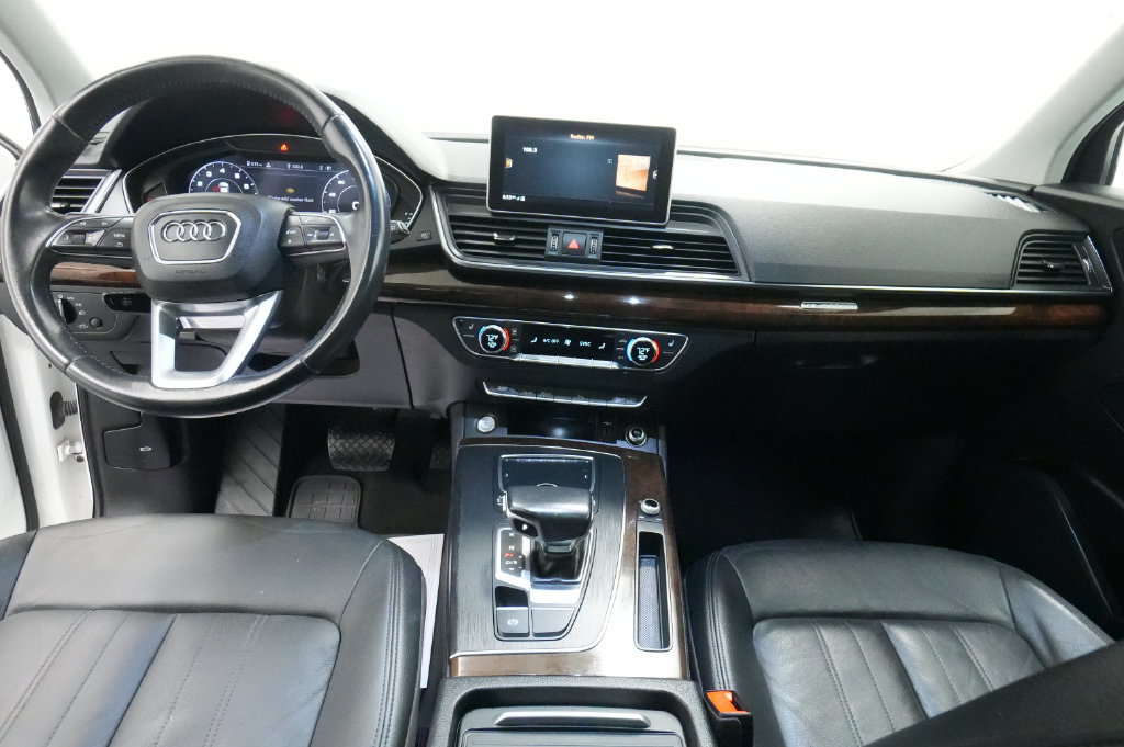 Used 2020 Audi Q5 2.0T Premium Plus w/ Premium Plus Package AWD/4WD image 36