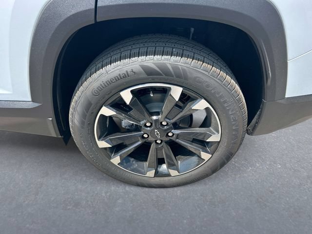 New 2027 Chevrolet Equinox RS w/ Safety and Technology Package FWD image 11