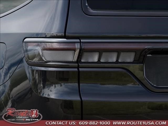 New 2026 Jeep Grand Wagoneer Limited AWD/4WD image 10