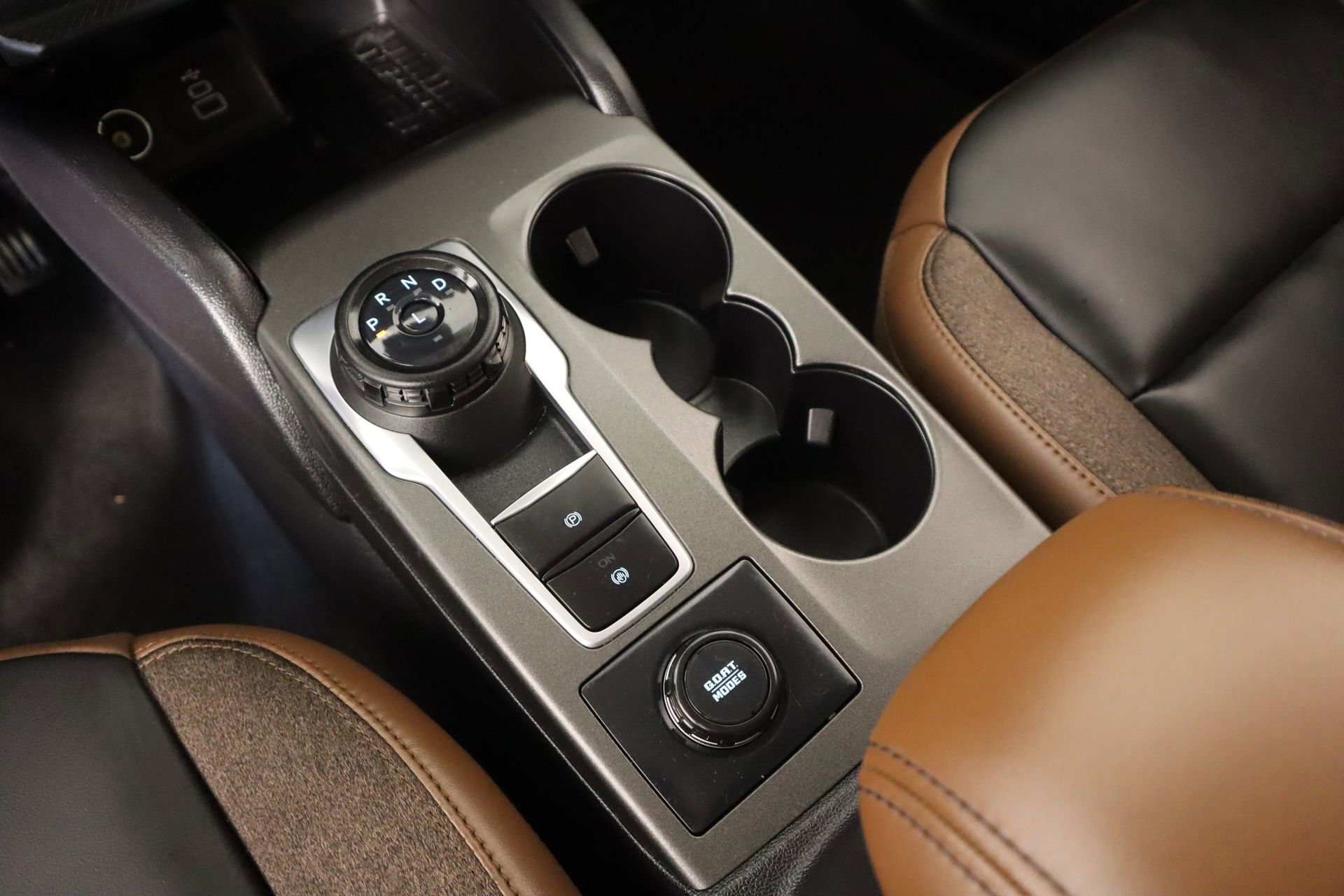 Used 2025 Ford Bronco Sport Outer Banks w/ Outer Banks Tech Package+ AWD/4WD image 9