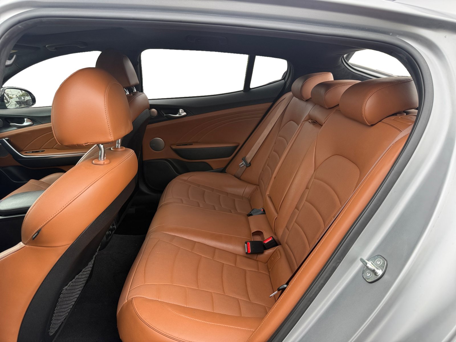 Used 2023 Kia Stinger GT2 w/ Option Group 020 RWD image 16