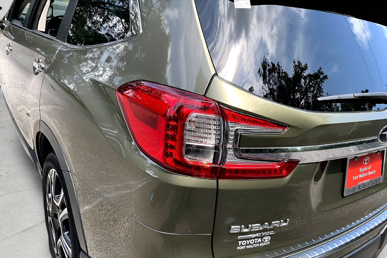Used 2025 Subaru Ascent Touring w/ Popular Package #1 AWD/4WD image 31