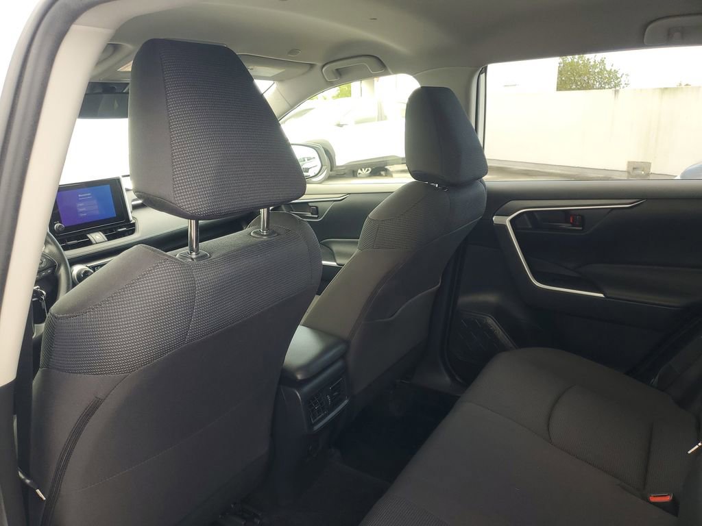 Used 2023 Toyota RAV4 LE image 11