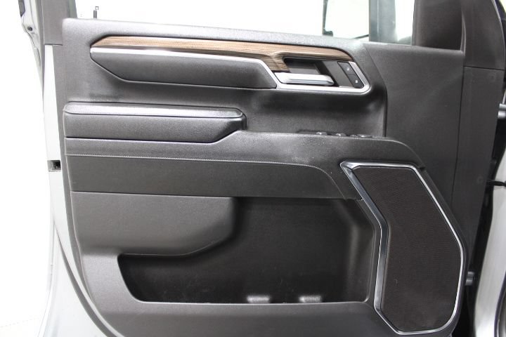 Used 2024 Chevrolet Silverado 2500 LT w/ All Star Edition AWD/4WD image 17