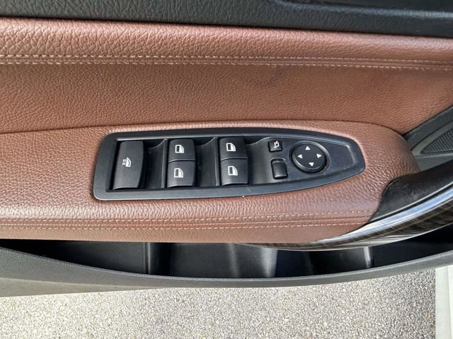 Used 2016 BMW 228i Convertible image 12