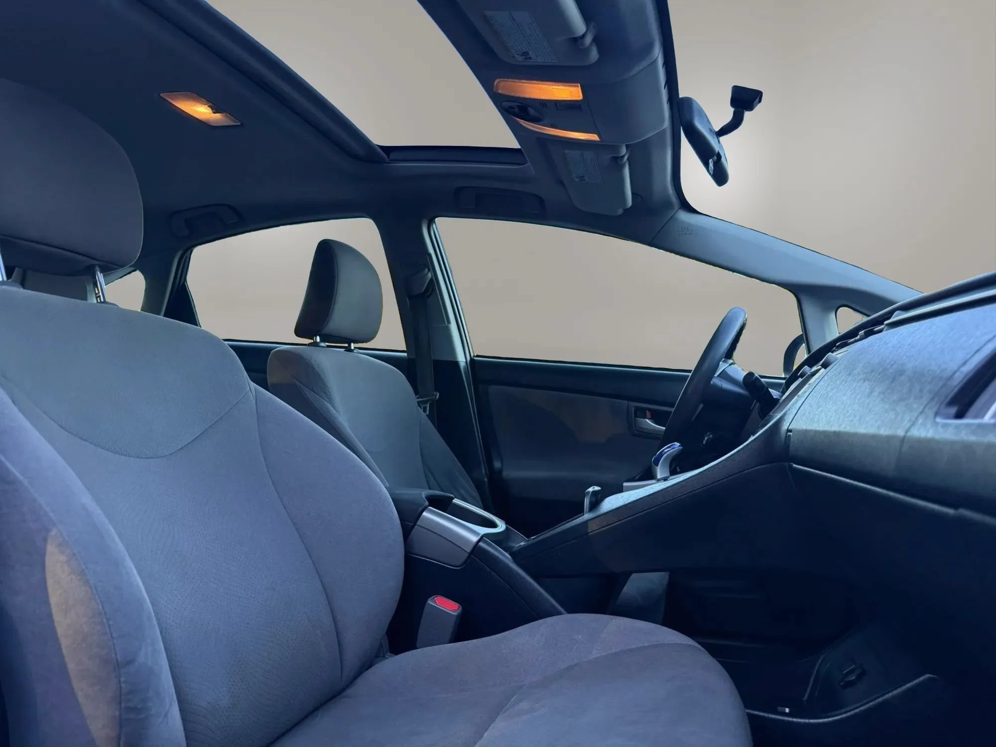 Used 2014 Toyota Prius Three w/ Solar Roof Package FWD image 14