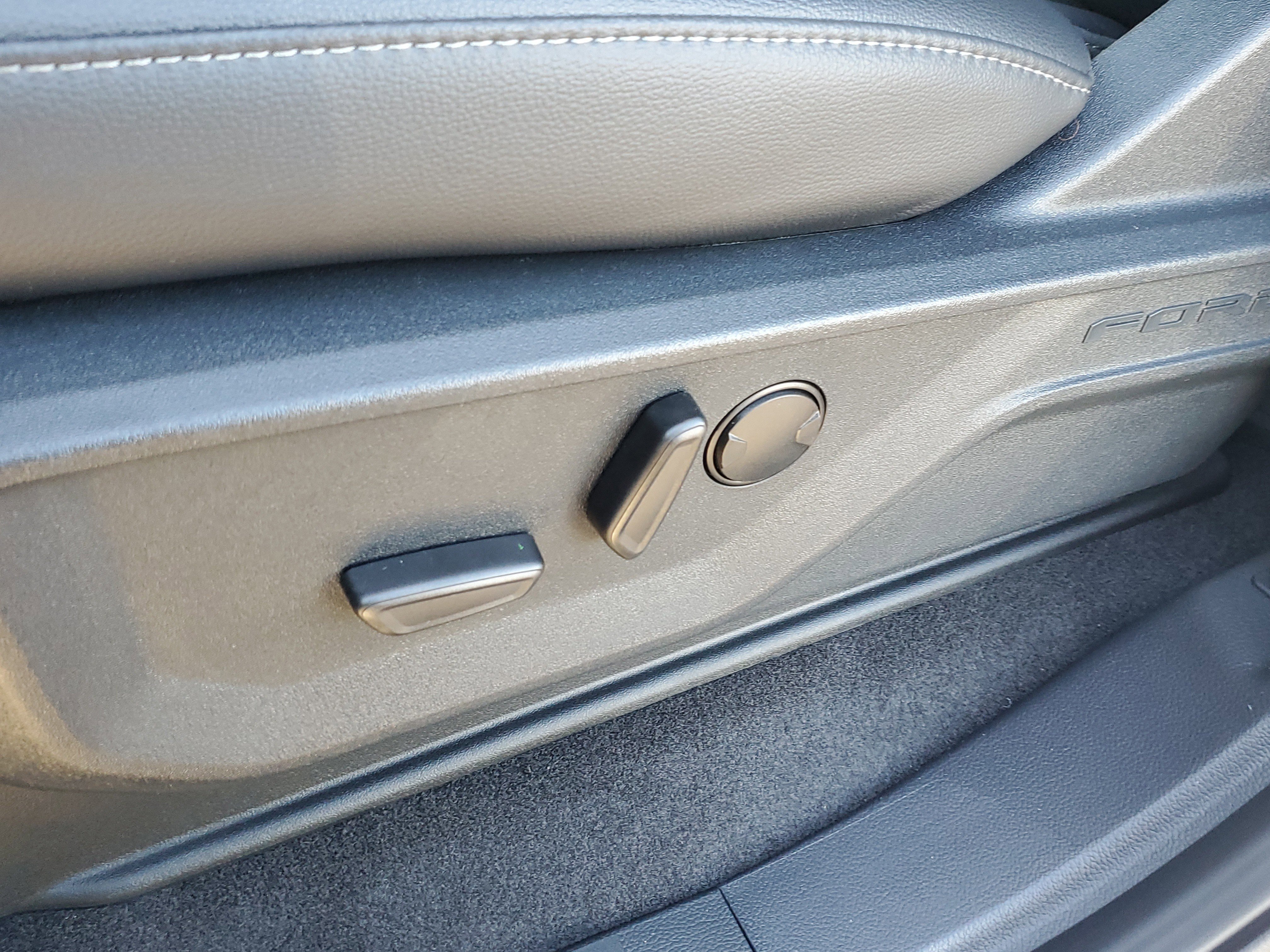 New 2025 Ford F150 XLT w/ Equipment Group 303A High image 20