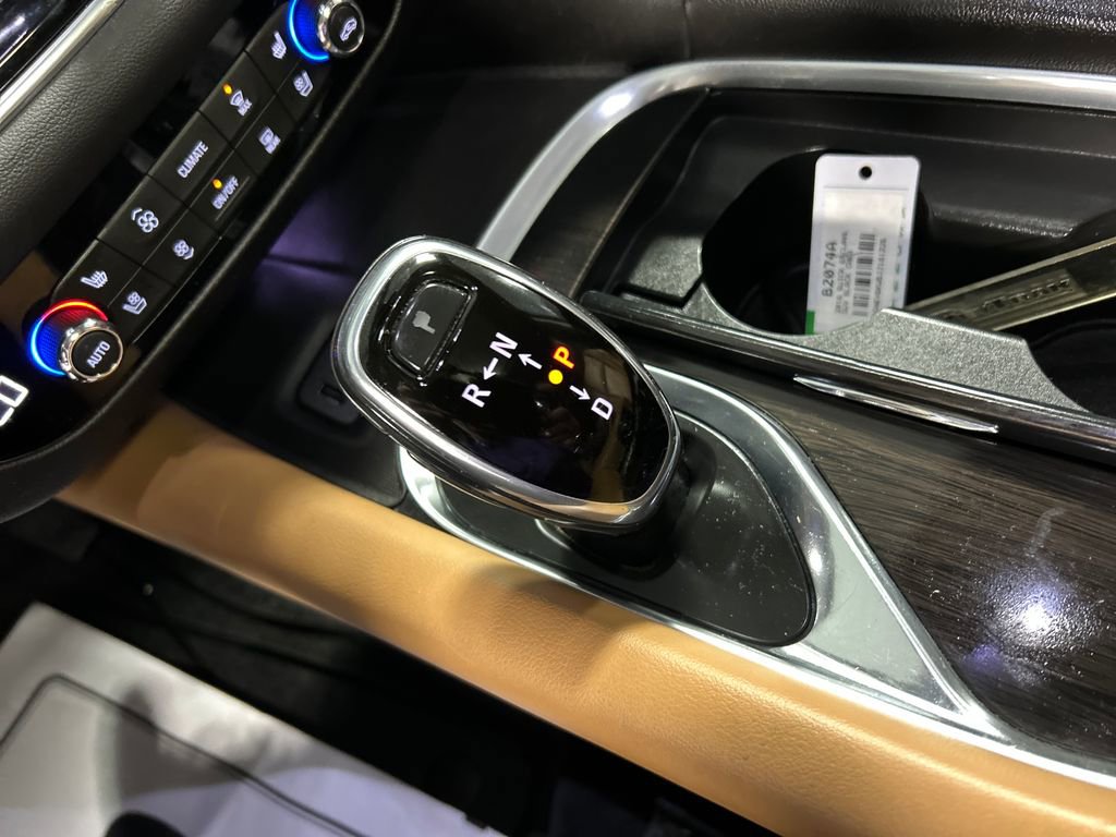 Used 2018 Buick Enclave Premium w/ Experience Buick Package image 20