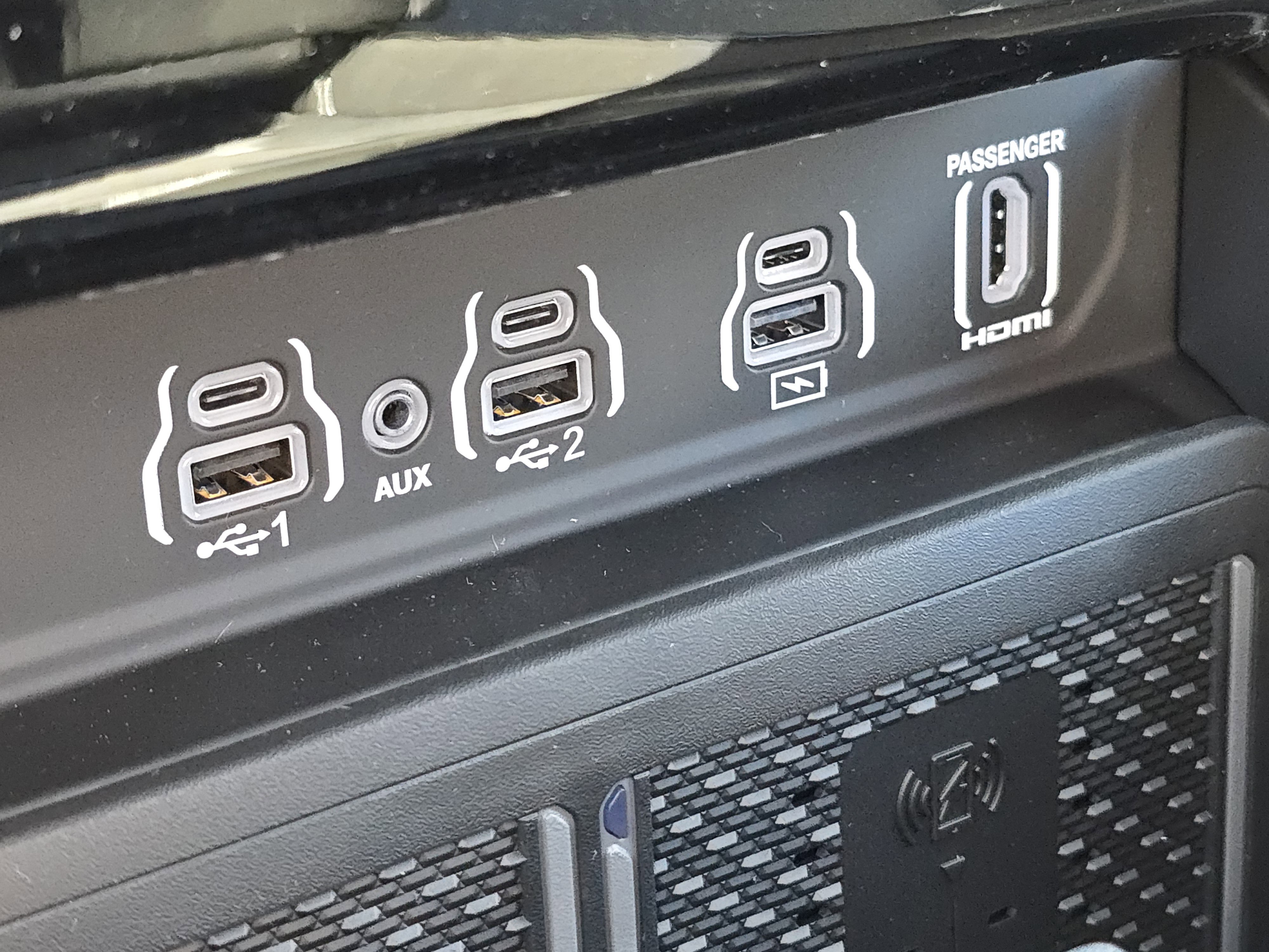 New 2026 RAM 1500 Limited image 12