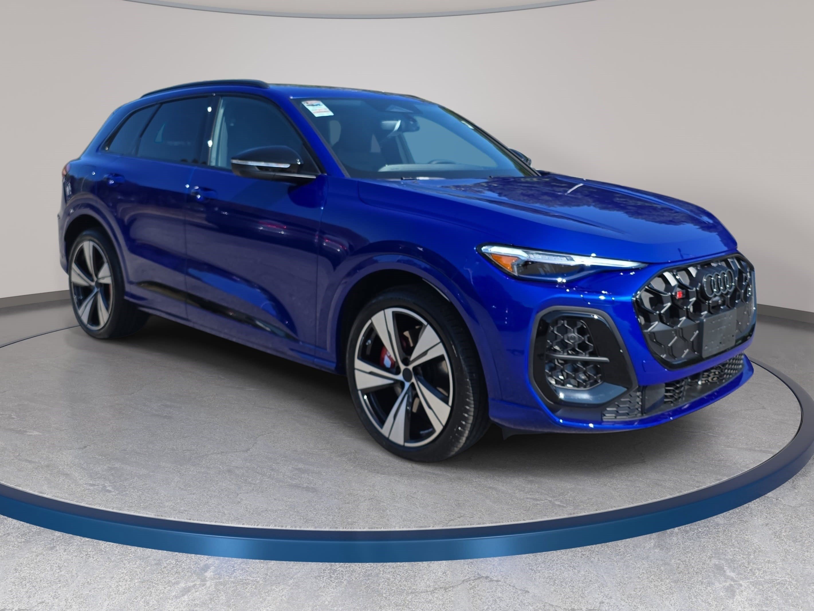 New 2026 Audi SQ5 Prestige AWD/4WD image 3