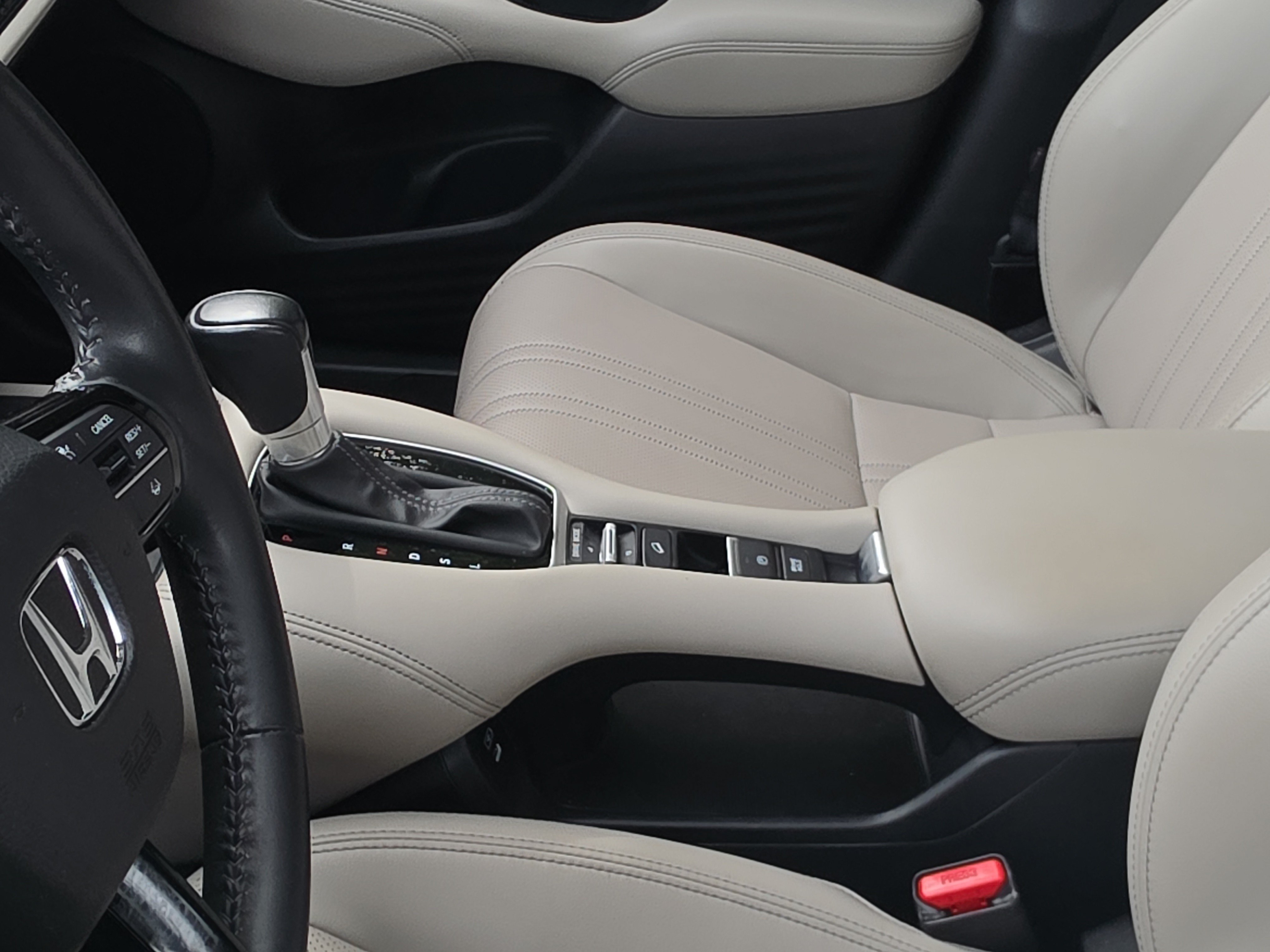 Certified 2024 Honda HR-V EX-L image 14