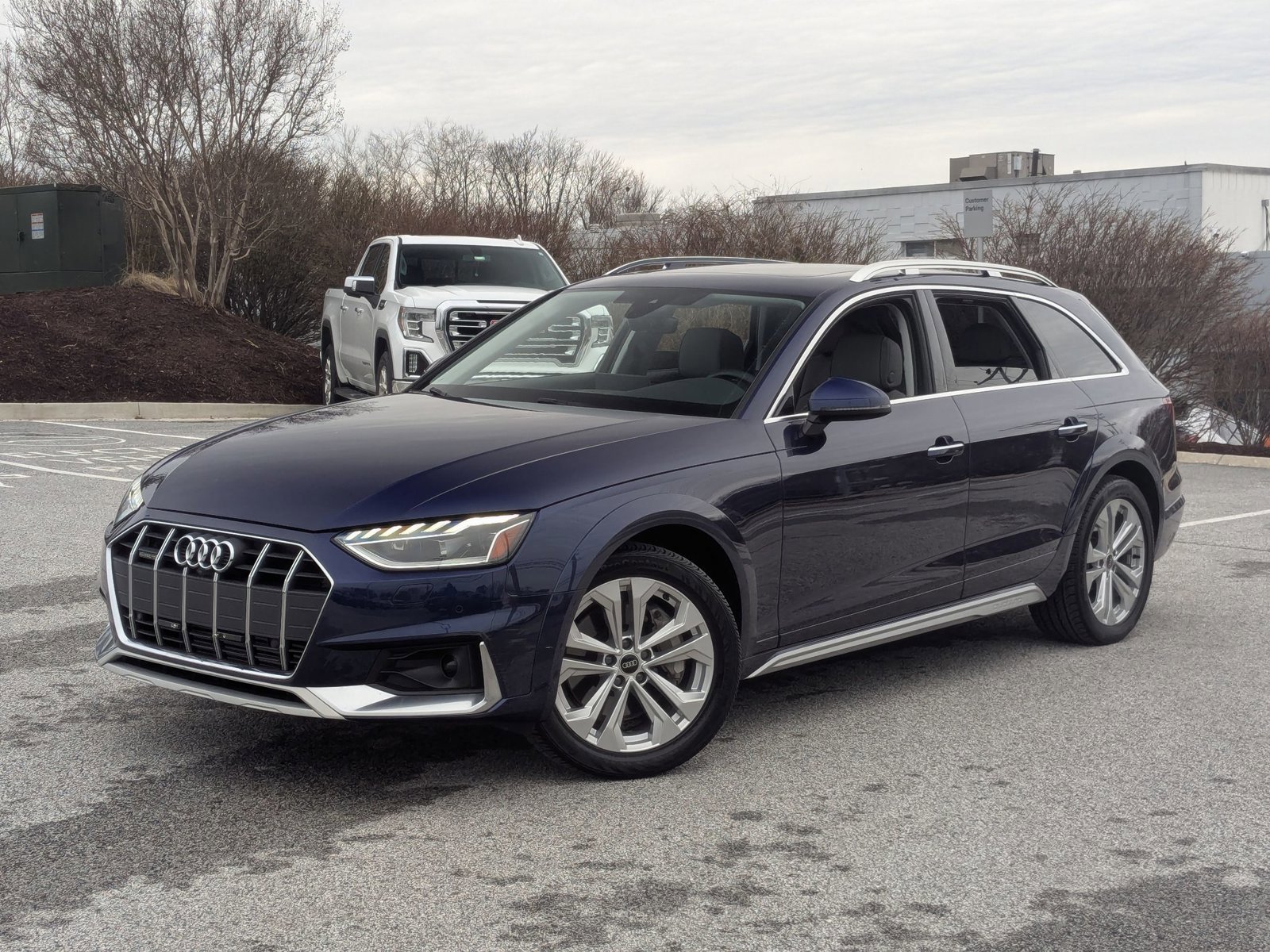 Used 2023 Audi A4 2.0T allroad Premium Plus w/ Premium Plus Package image 1