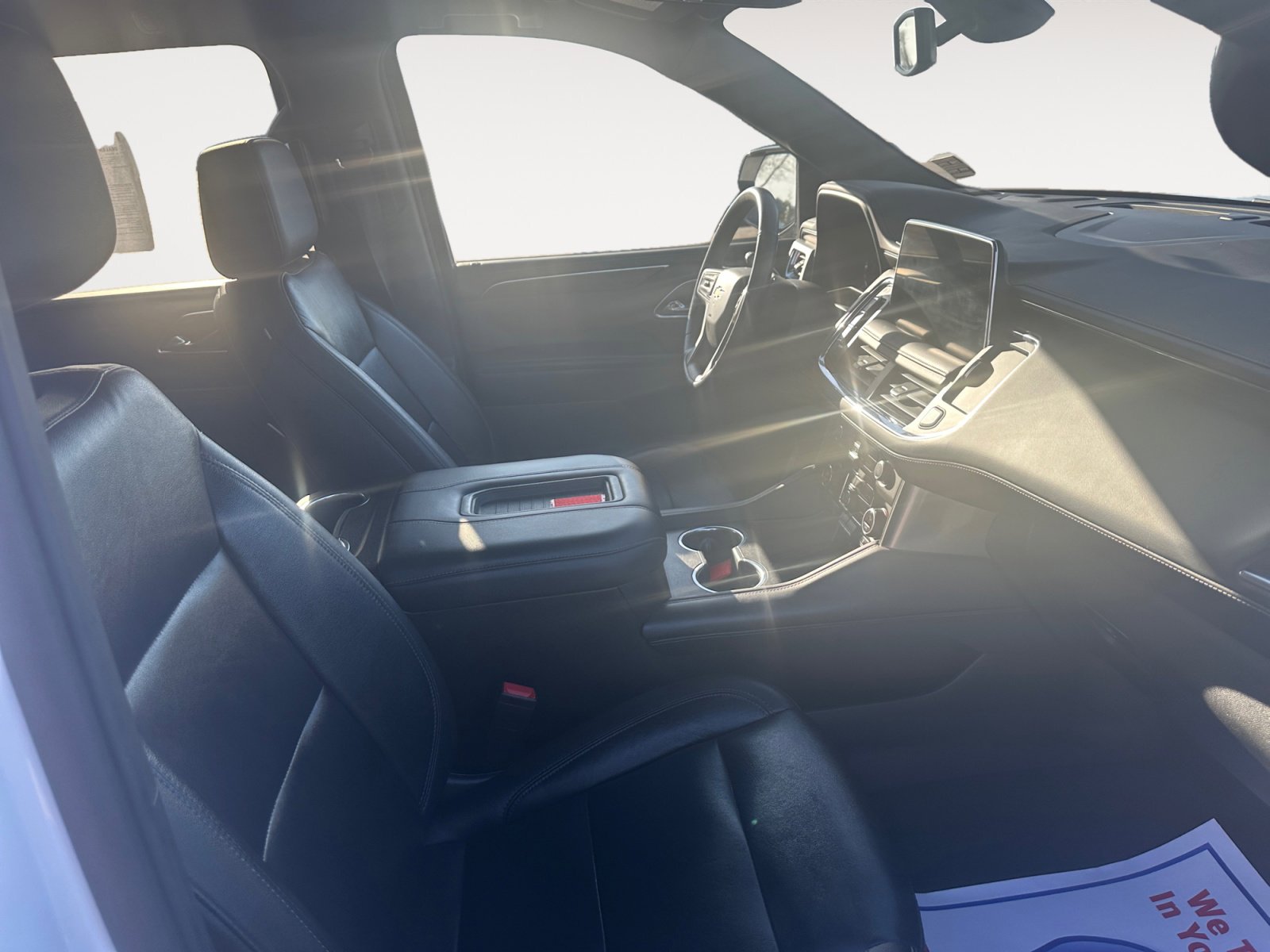 Used 2021 Chevrolet Suburban LT w/ Luxury Package image 15