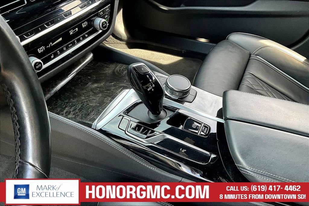 Used 2023 BMW M550i xDrive image 17