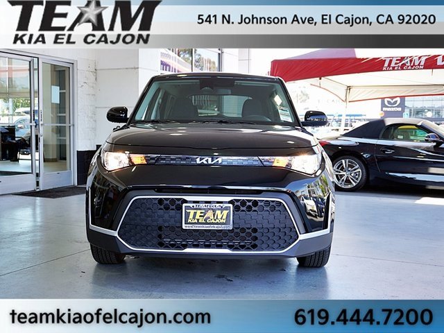 Used 2025 Kia Soul LX image 4