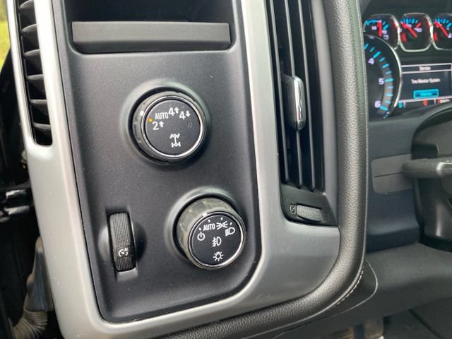 Used 2017 GMC Sierra 1500 SLT w/ Suspension Package, Off-Road AWD/4WD image 23