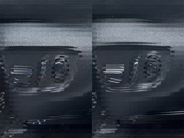 Used 2025 Toyota Grand Highlander AWD Hybrid image 29