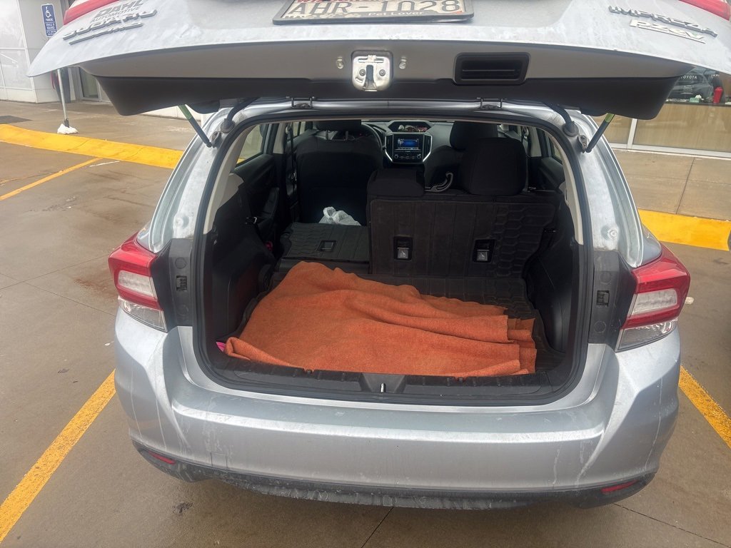 Used 2017 Subaru Impreza 2.0i image 12