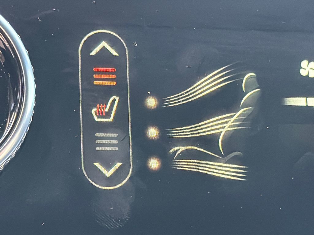 Used 2024 Genesis GV70 3.5T Sport w/ Sport Advanced Package image 31