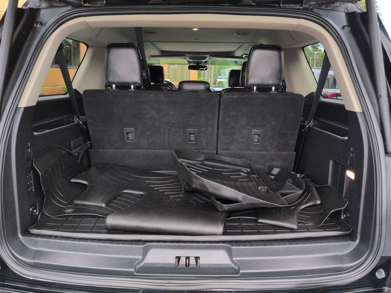 Used 2018 Ford Expedition Max Platinum AWD/4WD image 14