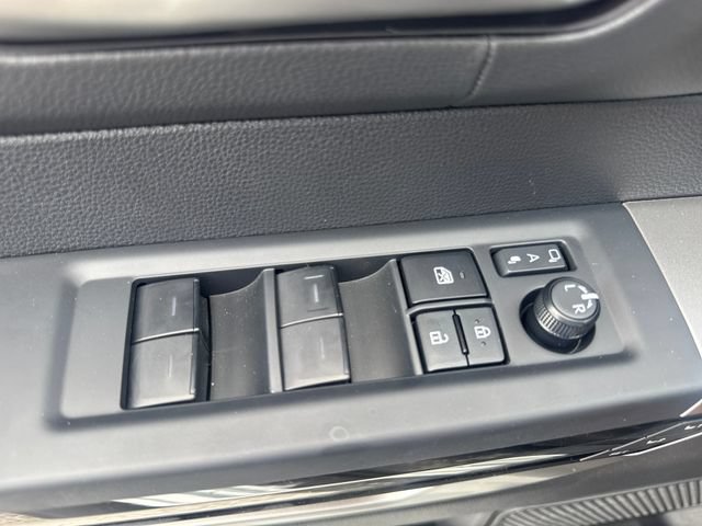 Used 2026 Toyota Tundra Limited w/ Power Package AWD/4WD image 18