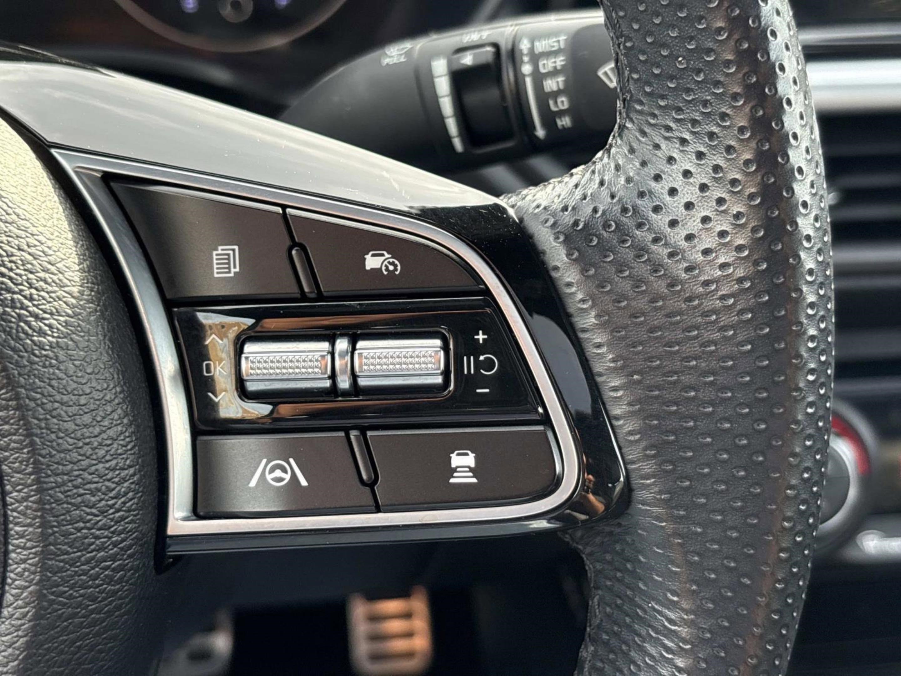 Used 2023 Kia Forte GT-Line w/ GT-Line Premium Package image 28