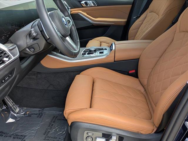 Used 2026 BMW X5 xDrive50e w/ M Sport Package AWD/4WD image 17