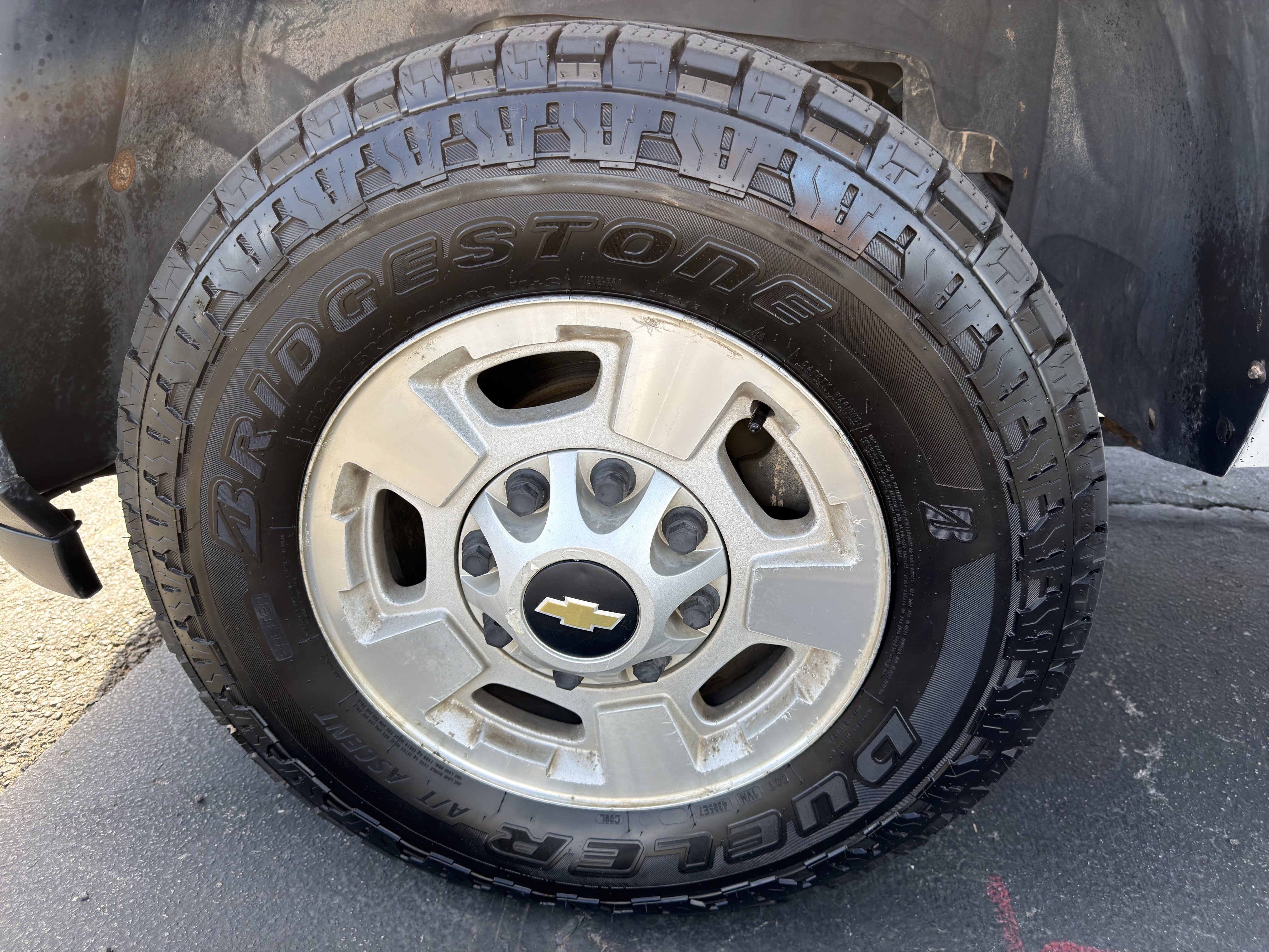 Used 2013 Chevrolet Silverado 2500 LT w/ Interior Plus Package RWD image 34