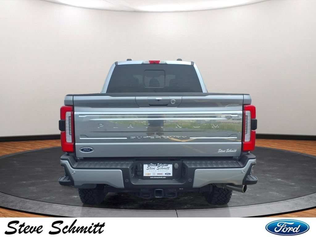 Used 2023 Ford F350 Platinum w/ Tremor Off-Road Package AWD/4WD image 31
