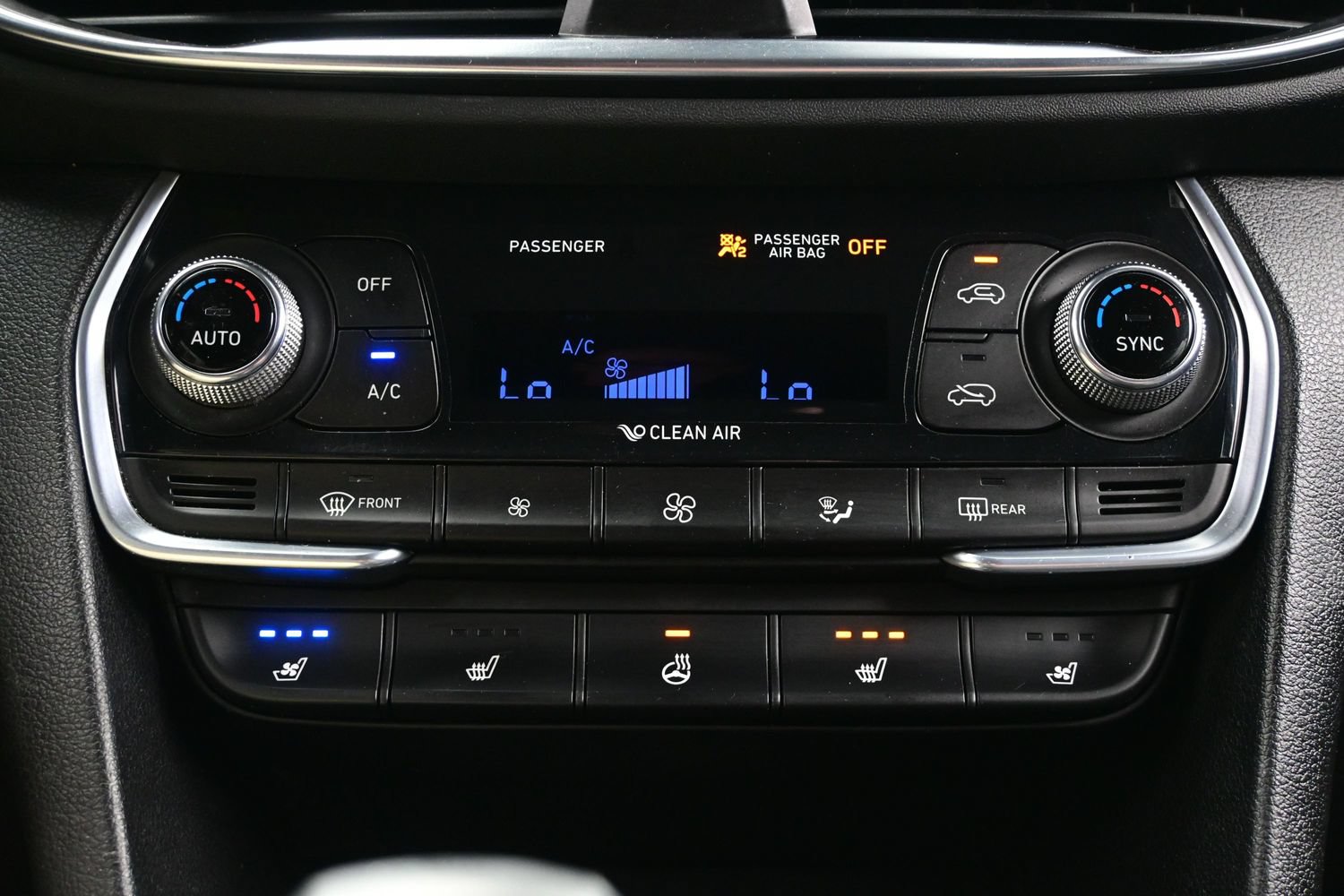 Used 2019 Hyundai Santa Fe AWD image 22