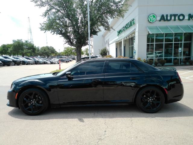 Used 2022 Chrysler 300 S w/ Comfort Group image 10