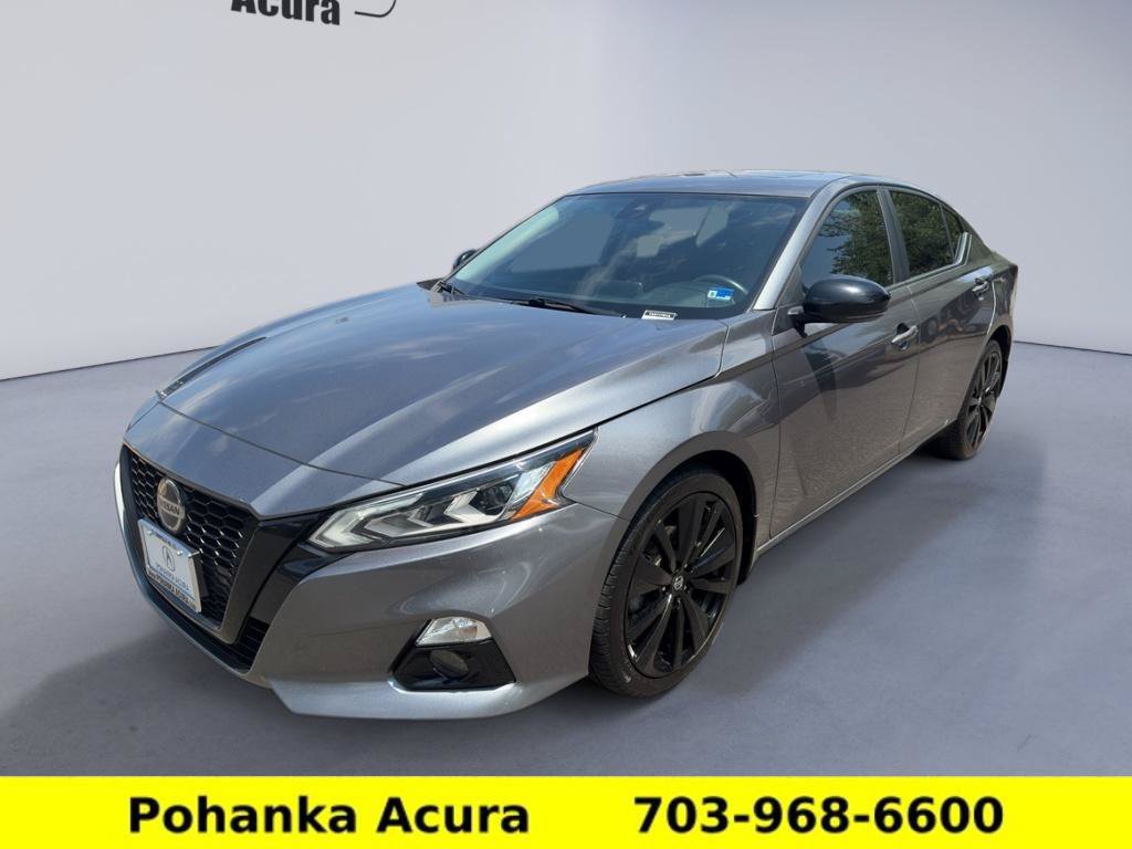 Used 2022 Nissan Altima 2.5 SR w/ Midnight Edition Package AWD/4WD image 3