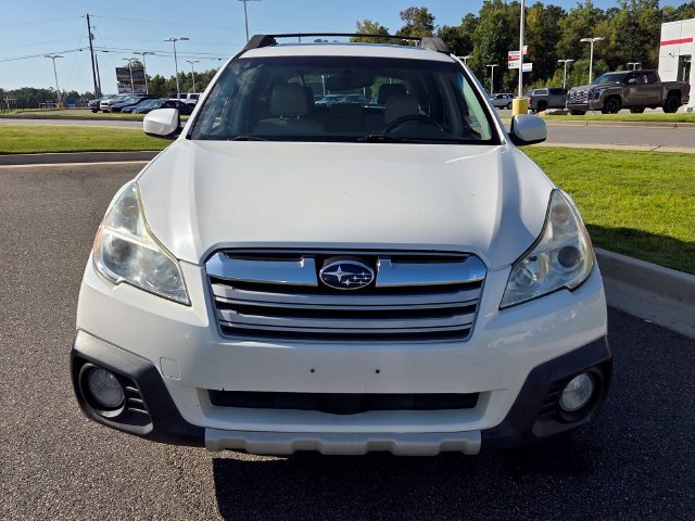 Used 2014 Subaru Outback 2.5i Limited w/ Moonroof Package AWD/4WD image 2