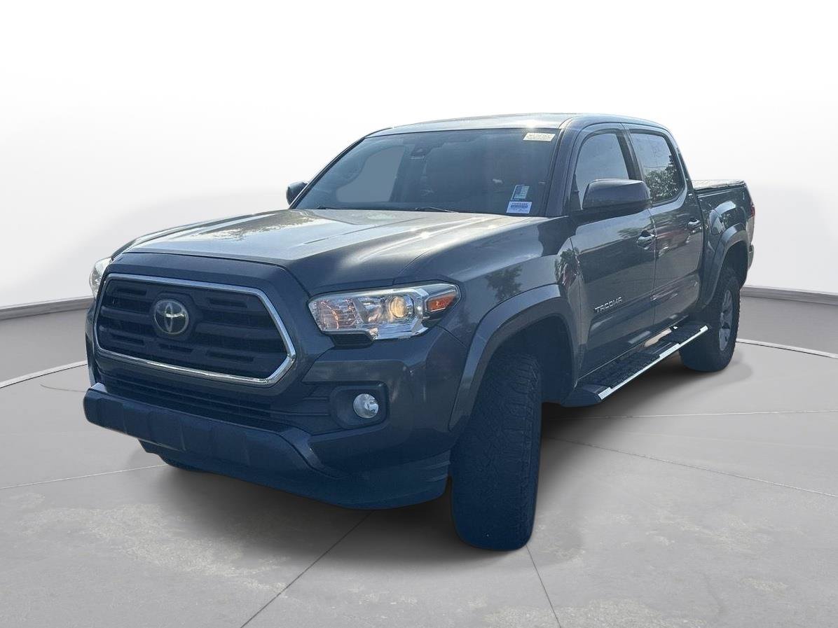 Used 2019 Toyota Tacoma SR5 RWD image 2
