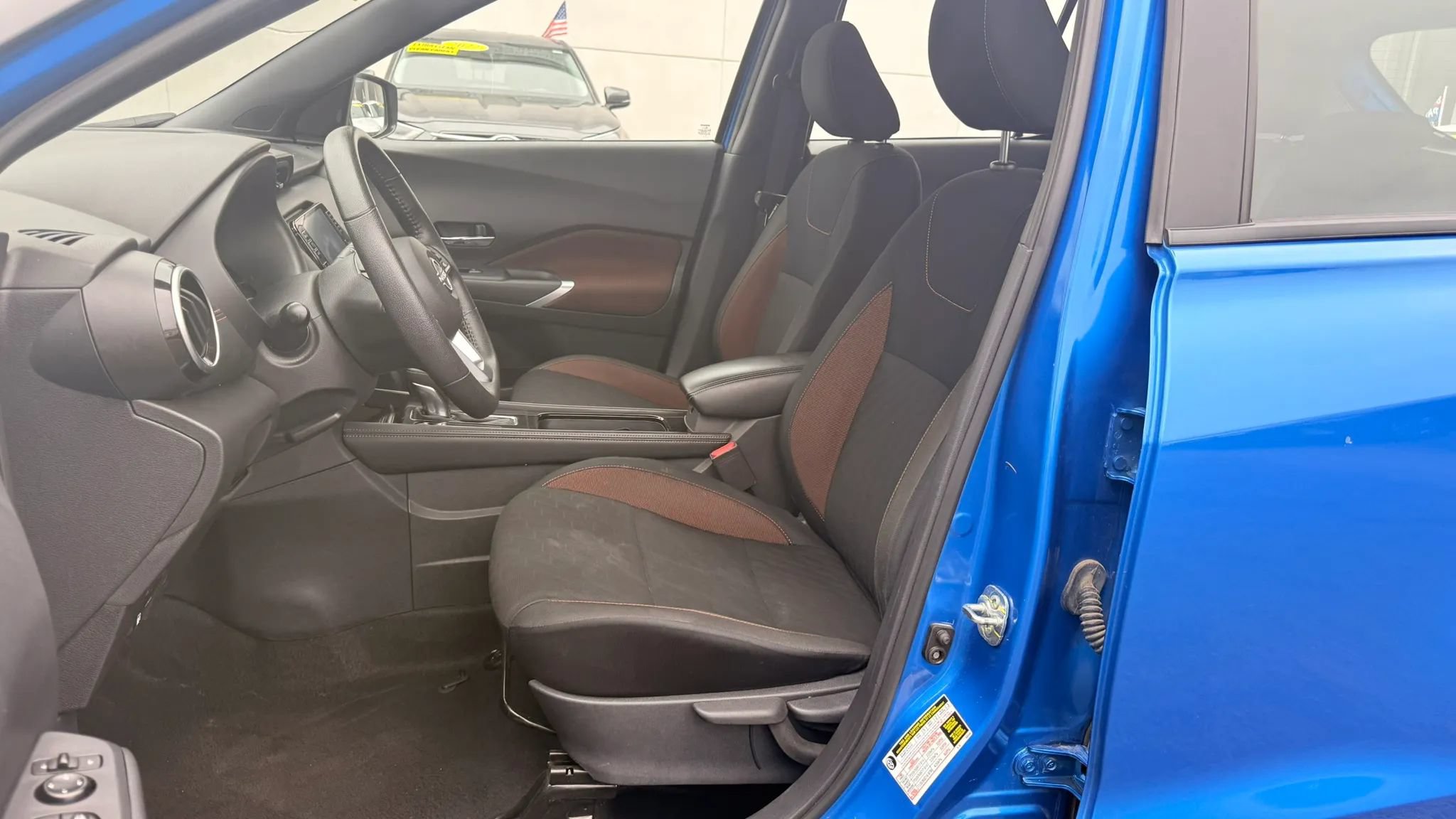 Used 2024 Nissan Kicks SR FWD image 12