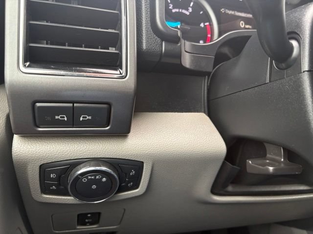 Used 2019 Ford F450 XLT w/ XLT Premium Package AWD/4WD image 22