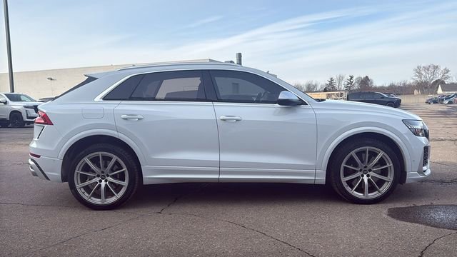 Used 2022 Audi RS Q8 image 3