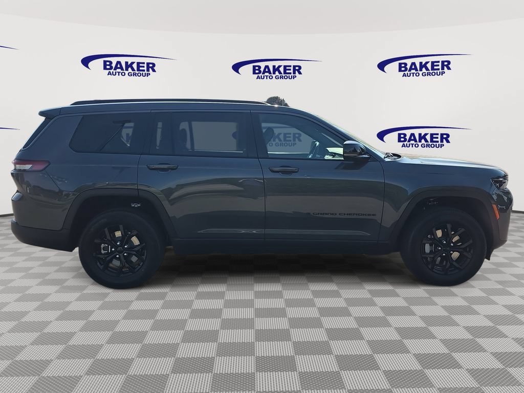 New 2026 Jeep Grand Cherokee L 4WD image 2