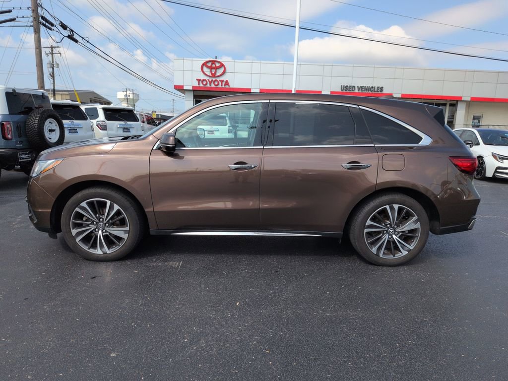Used 2020 Acura MDX SH-AWD w/ Technology Package image 2