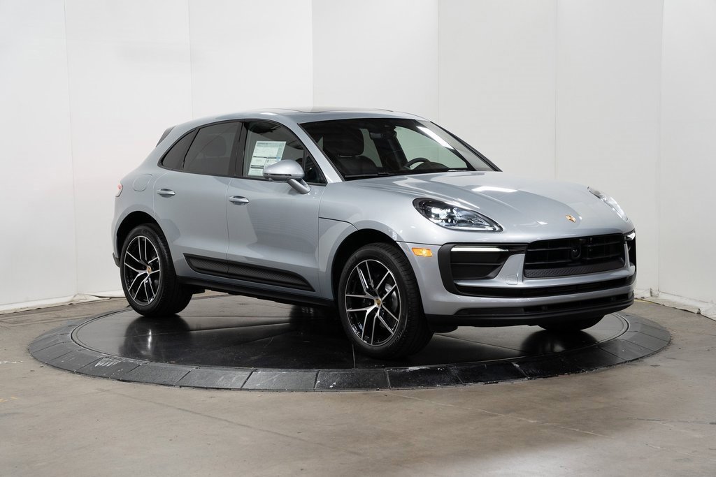Used 2024 Porsche Macan image 7