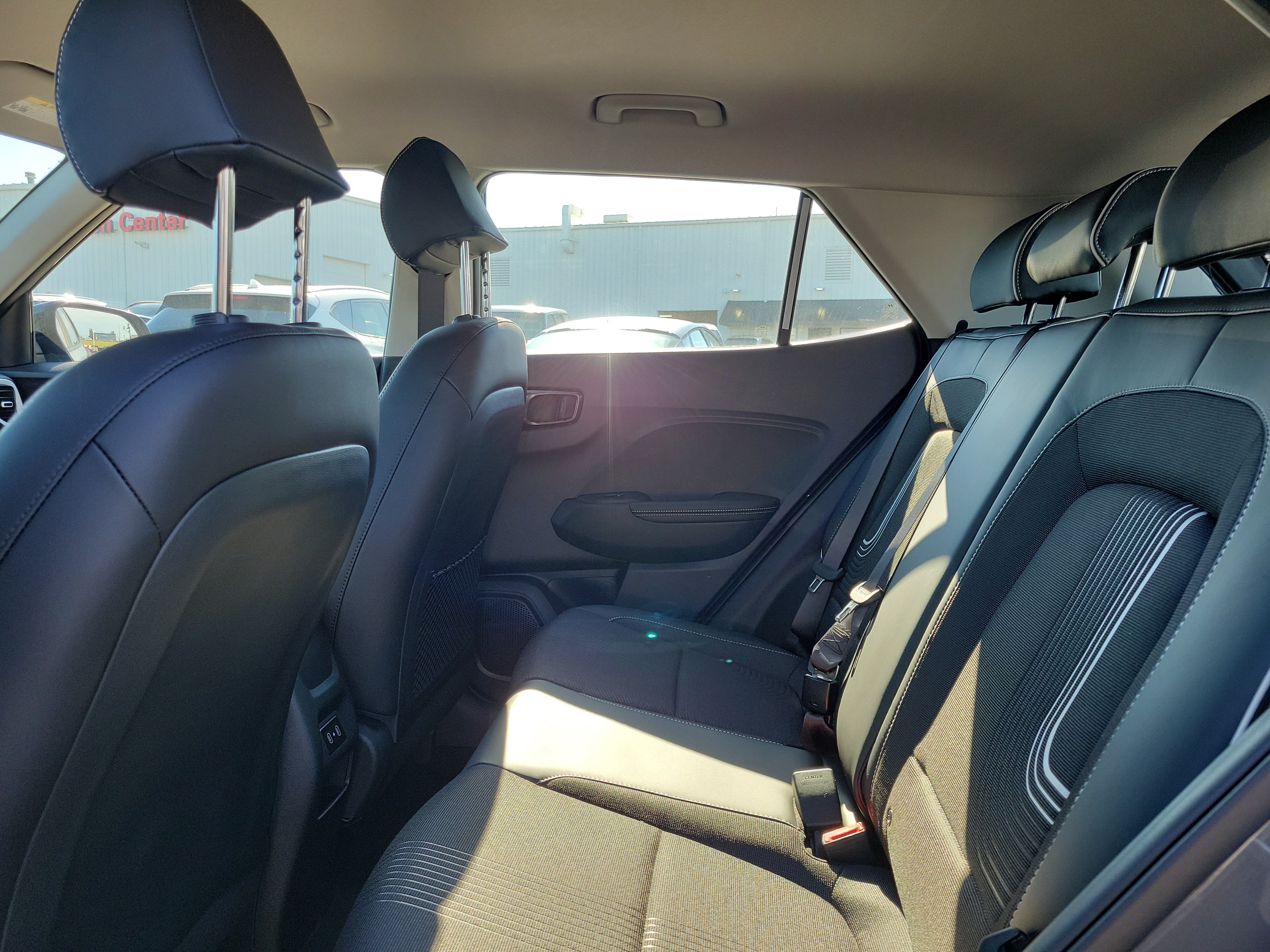 New 2026 Hyundai Venue SEL FWD image 15