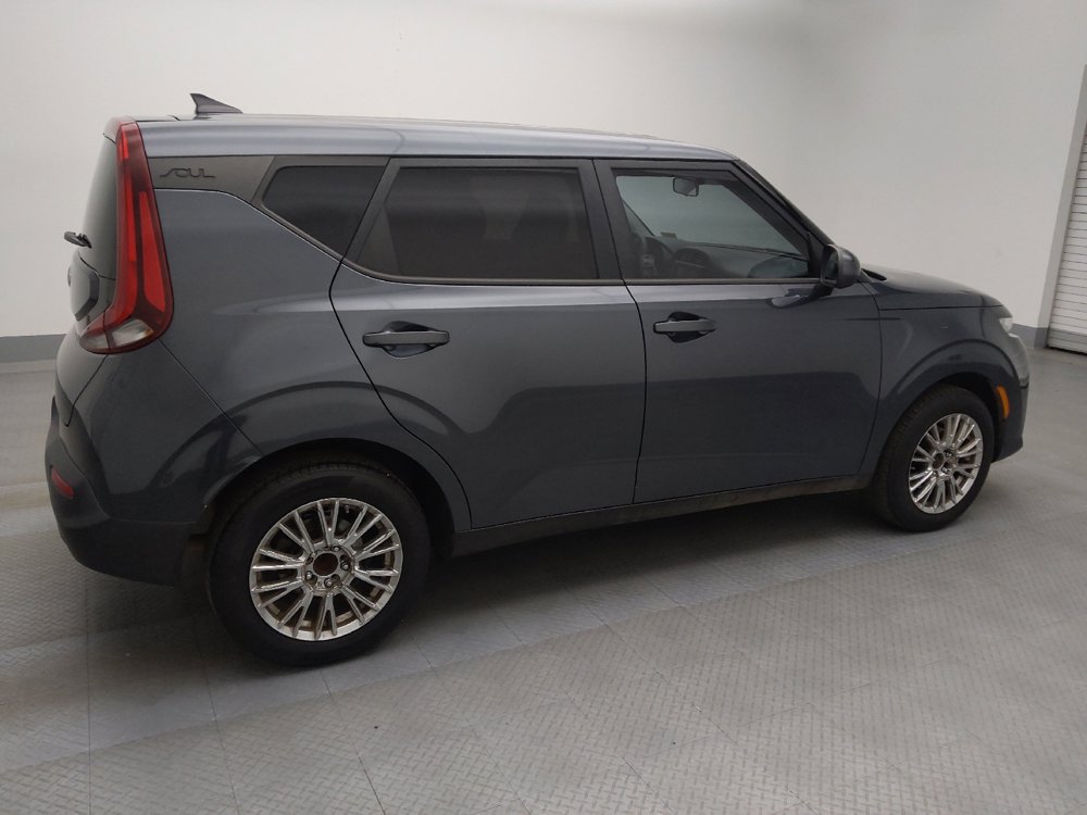 Used 2020 Kia Soul LX image 10