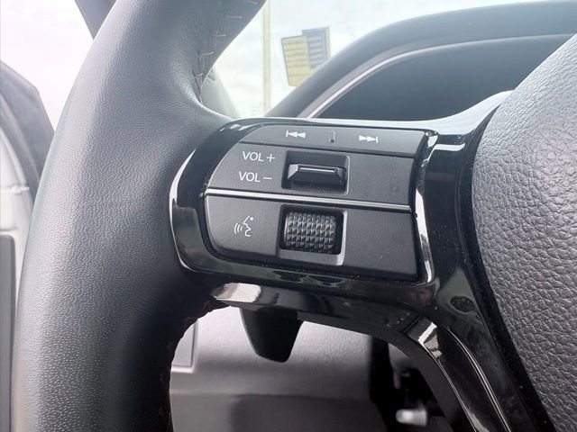 Used 2025 Honda Pilot Black Edition image 13