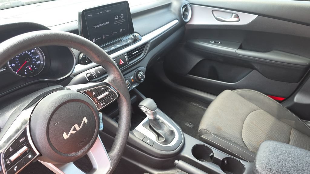 Used 2024 Kia Forte LXS FWD image 20