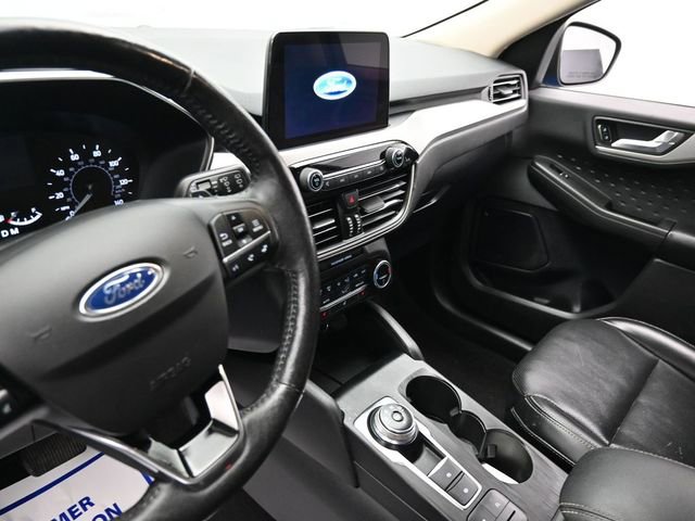 Used 2020 Ford Escape SEL image 25