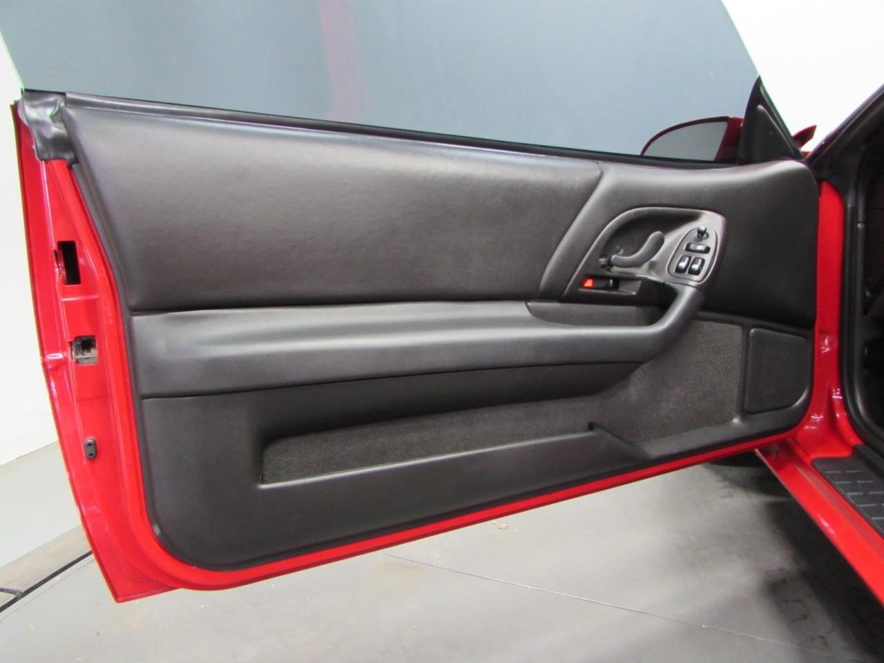 Used 2002 Chevrolet Camaro Z28 w/ SS Performance/Appearance Pkg image 12